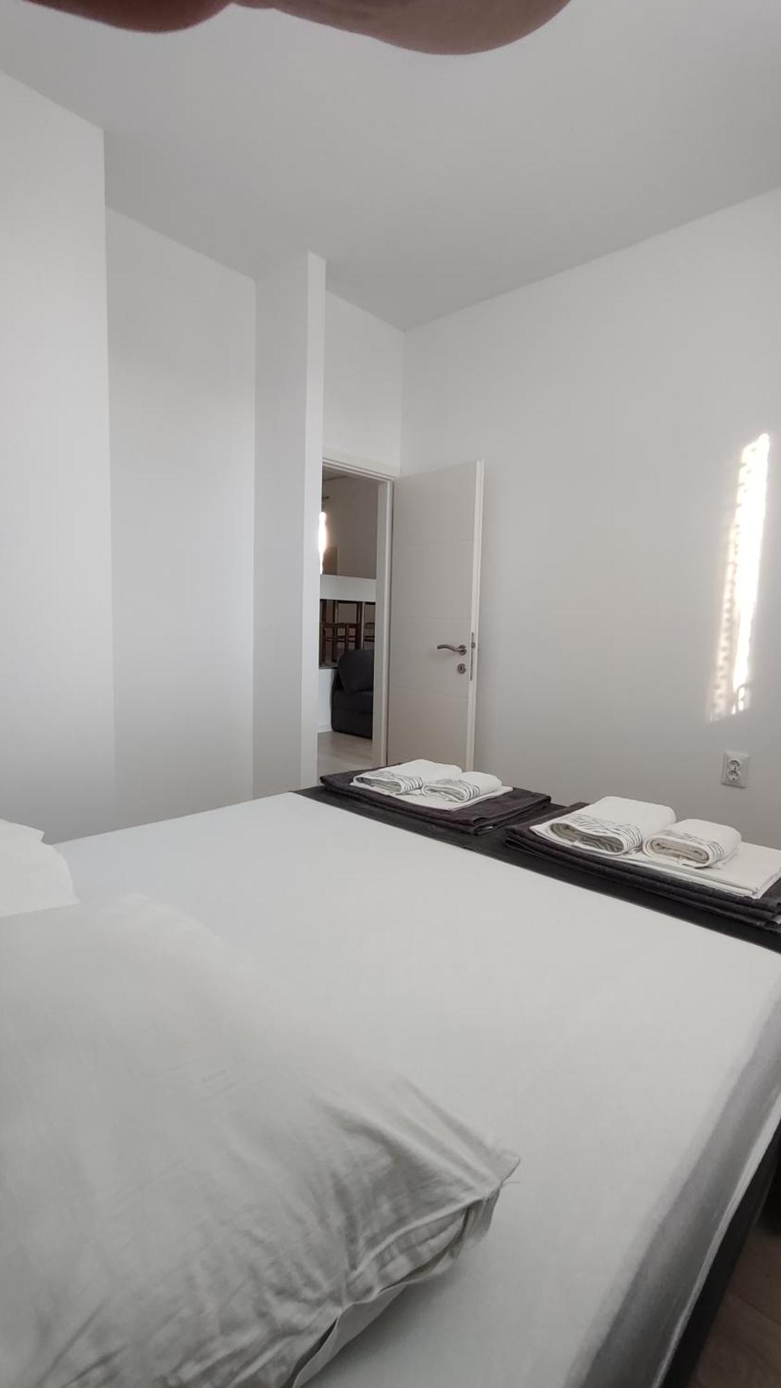Apartments Glibic ซาโอสโตรก ภายนอก รูปภาพ