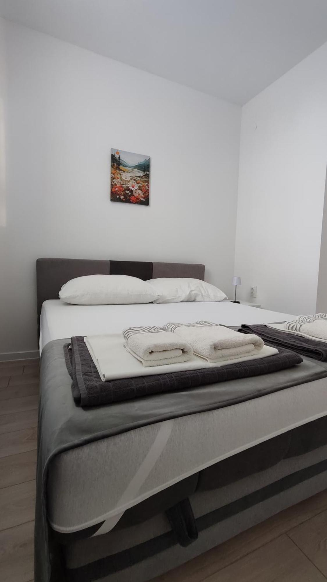 Apartments Glibic ซาโอสโตรก ภายนอก รูปภาพ